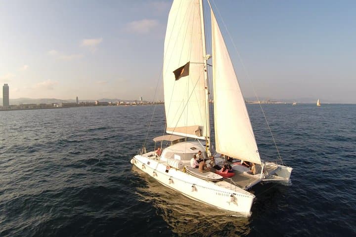 Barcelona Port Olímpic Catamaran Cruise for Groups (24–28)