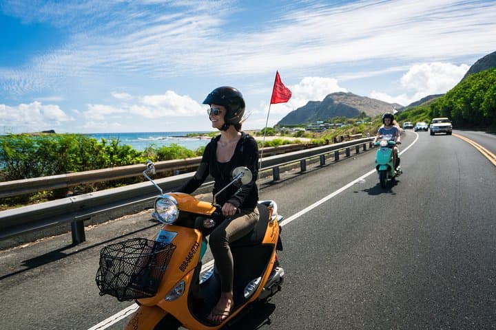 Ride Oʻahu’s South Shore: Waikiki Moped Rental to Hanauma Bay, Diamond Head & Kailua