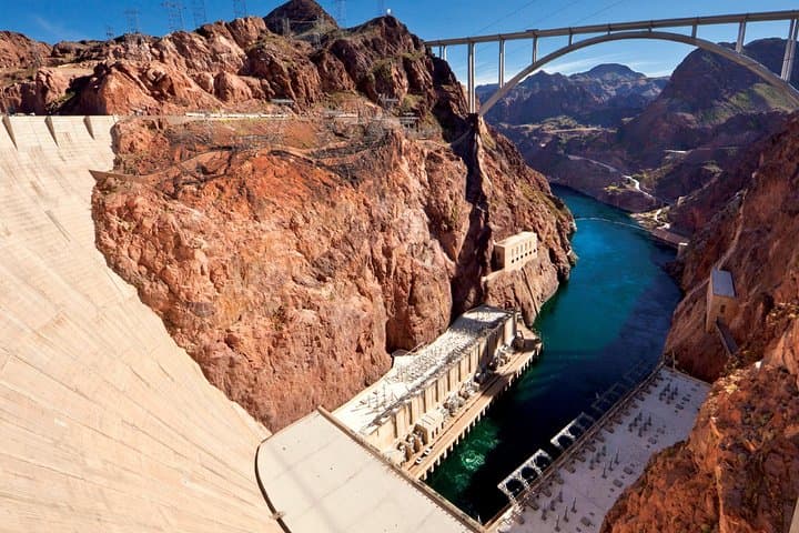 Inside and Out: Luxury Hoover Dam Tour from Las Vegas photo 4