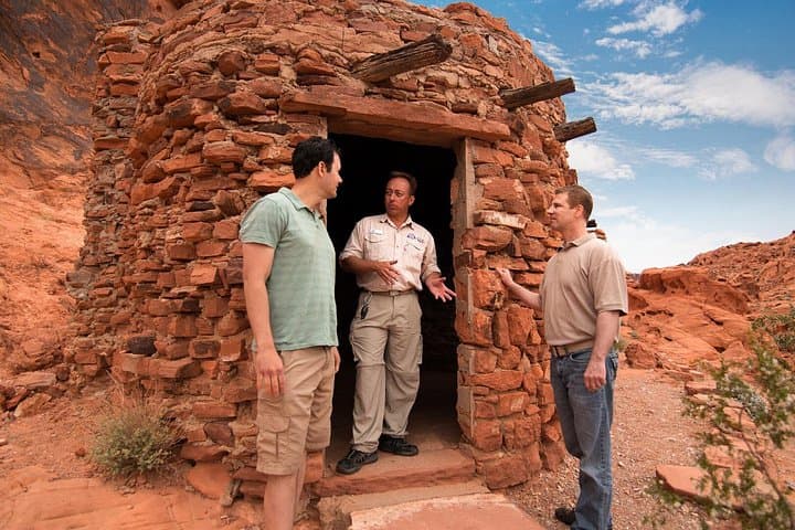 Valley of Fire Day Tour from Las Vegas — Red Sandstone Sights & Ancient Petroglyphs photo 3