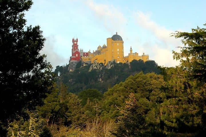 Sintra Mountain 1-Hour Private Tour: Pena Palace & Moorish Castle Views photo 4