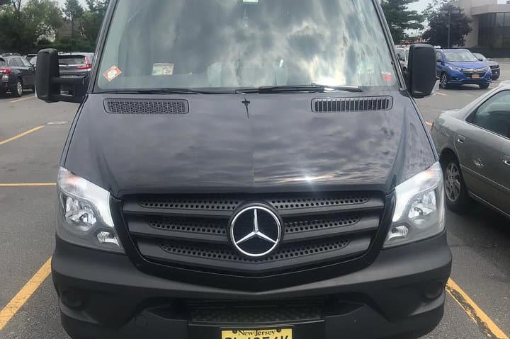 VIP Airport Arrival Transfer in New York City — Mercedes Sprinter Service photo 4