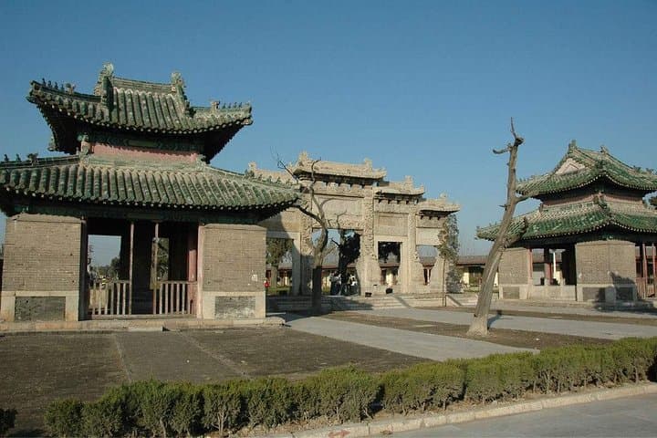 Two-Day Bullet Train to Jinan & Qufu: Private Tour from Zhengzhou photo 4