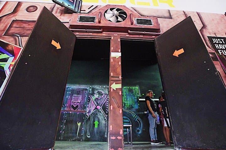 Private 20-Minute Laser Game Session in Marrakech’s Two-Story Arena photo 4