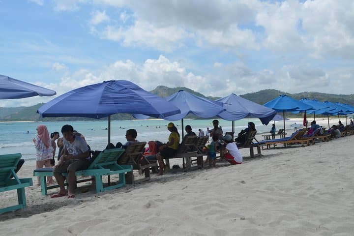 Lombok 3-Day Gili Trawangan Island Tour: Snorkel, Waterfalls & Sasak Villages photo 2