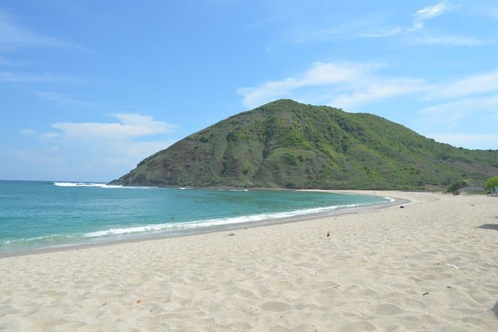Lombok 3-Day Gili Trawangan Island Tour: Snorkel, Waterfalls & Sasak Villages