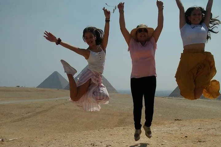 Giza Pyramids Layover Tour: See the Great Pyramid, Sphinx & Ride a Camel in One Day