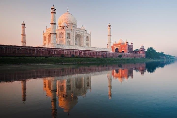Sunrise Taj Mahal Private Tour from Delhi — Early Morning Visit to Taj Mahal & Agra Fort photo 3