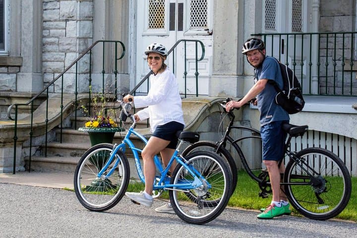 Kingston Historical Bike Tour: 12 km Ride Through Canada’s First Capital