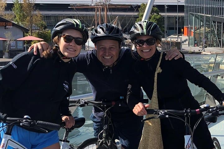 Kingston Historical Bike Tour: 12 km Ride Through Canada’s First Capital photo 2