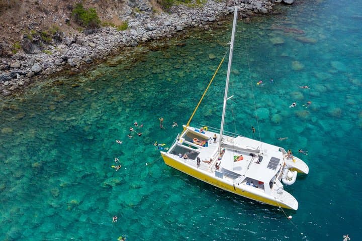 Sail and Snorkel: St Kitts Deluxe Catamaran Tour with Lunch