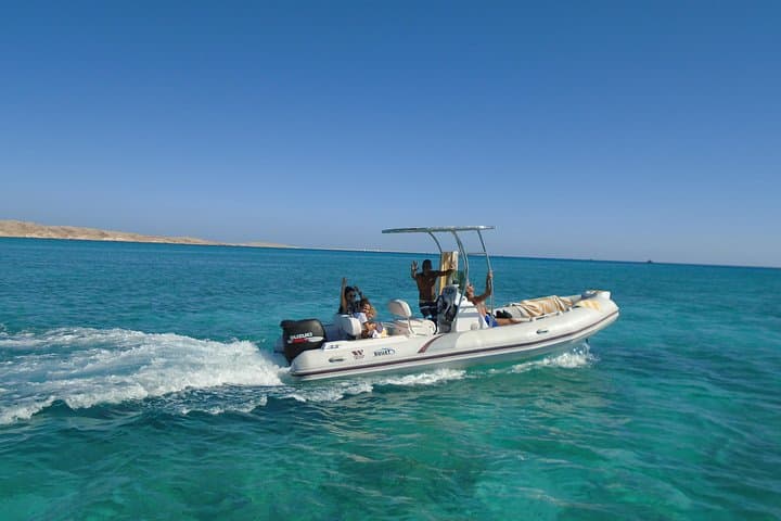 Private Speedboat Trip in Hurghada — Dolphins, Snorkeling & Island Stops photo 3