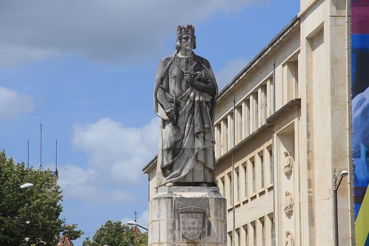 Coimbra Walking Tour: University, Cathedrals & Medieval Streets photo 4