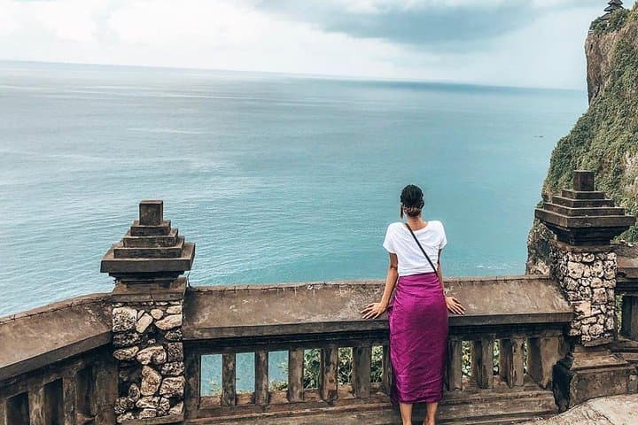 Uluwatu Sunset Tour: Kecak Dance, Cliff-Top Temple & Jimbaran Seafood Dinner photo 5