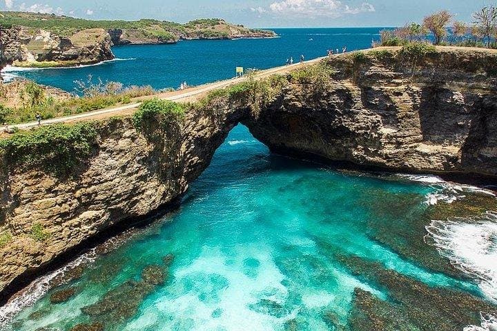 Nusa Penida Combo: Kelingking Viewpoint, Broken Beach, Angel's Billabong & Snorkel