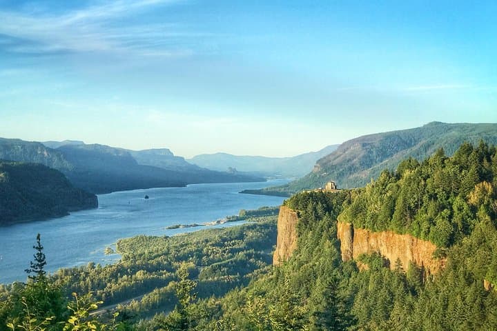 Hike and Bike Columbia River Gorge Waterfalls — Historic Highway to Multnomah Falls