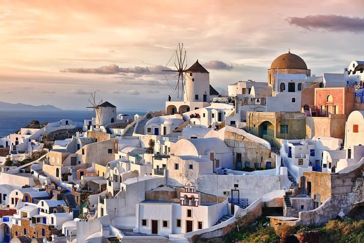 Santorini Private 6-Hour Custom Tour with Olive Oil or Wine Tasting