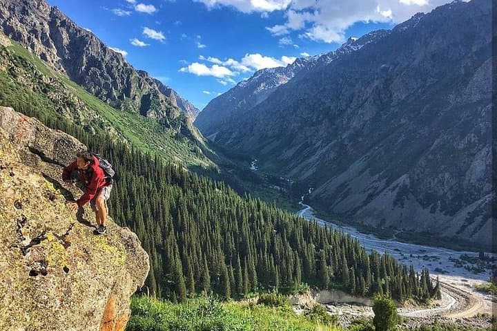 Ala Archa & Bishkek in One Day: Hike to Broken Heart and City Highlights photo 2
