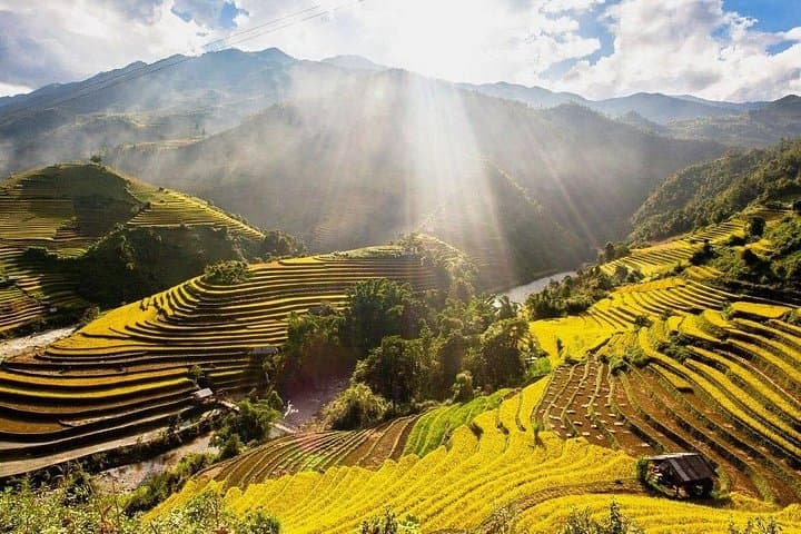 Mu Cang Chai 3-Day Trek: La Pan Tan Rice Terraces & Hmong Village Walks photo 4