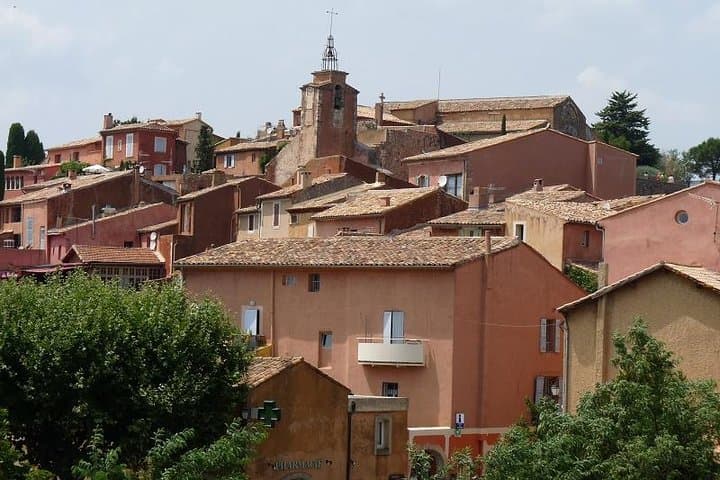 Half-Day Luberon Tour from Avignon — Roussillon, Lacoste & Gordes photo 4