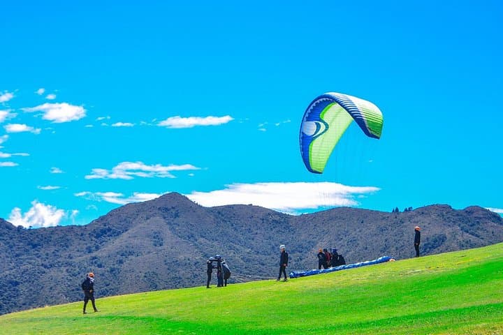 Tandem Paragliding Sopó: 7-Hour Flight from Bogotá Over Sabana Valley photo 6