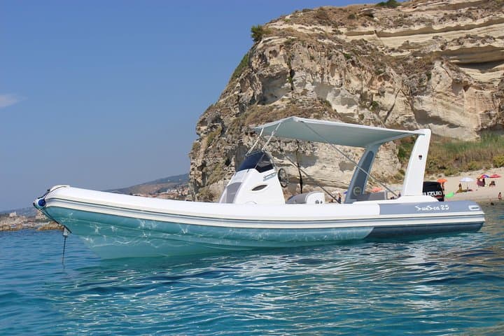 Private Boat Excursion Along the Costa Degli Dei from Tropea