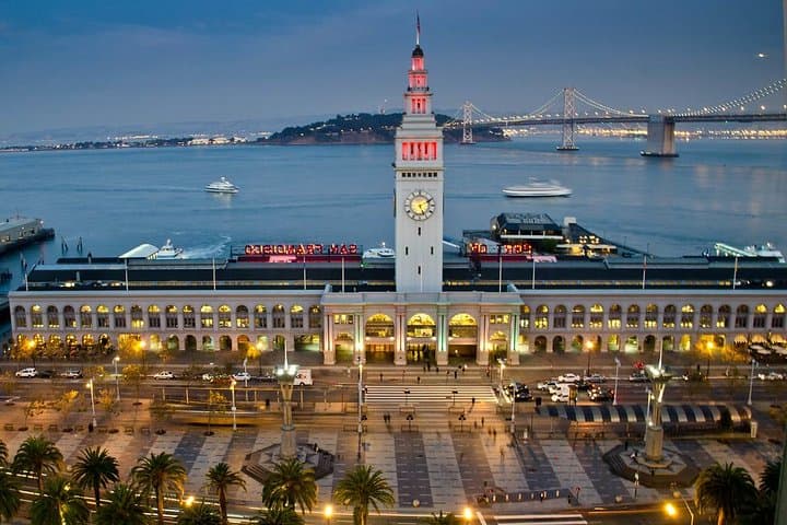 Ultimate Night Tour of San Francisco: Fisherman's Wharf to Twin Peaks & Treasure Island photo 5