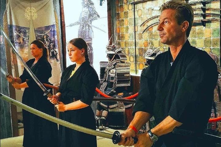 Hands-On Samurai Sword Experience at Samurai Museum Tokyo — Family-Friendly Katana Lesson