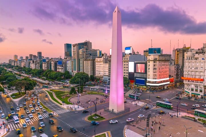10-Day Argentina Highlights: Buenos Aires, Iguazu Falls & Perito Moreno Glacier
