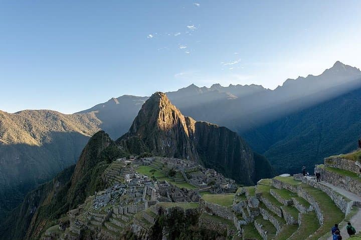 Sacred Valley & Machu Picchu: 2-Day Tour from Cusco to Aguas Calientes