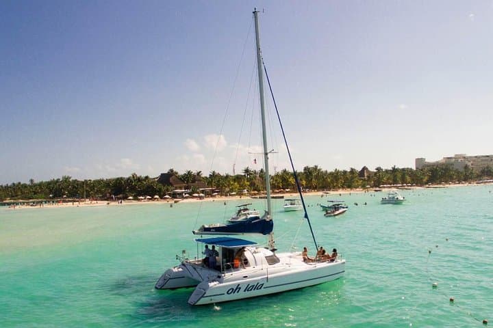 Private Catamaran to Isla Mujeres — Snorkel, Underwater Museum & Playa Norte from Cancun photo 3