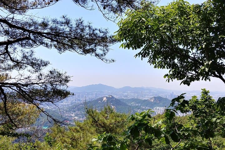 Bukhansan Private Hike from Seoul with Traditional Korean Lunch photo 3