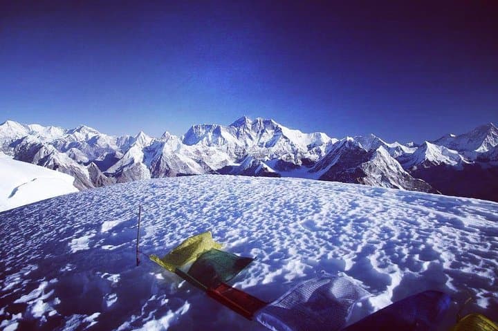 Mera Peak Expedition: 20-Day Climb & Trek in Nepal's Hinku Valley photo 4