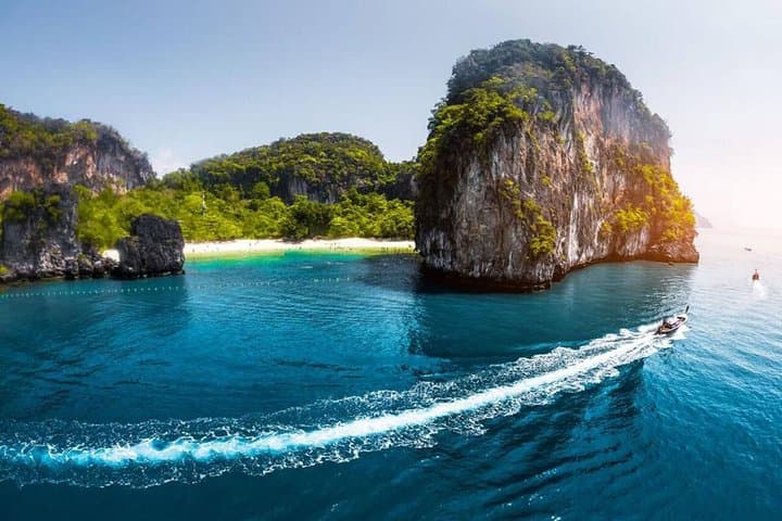 James Bond Island Speedboat Tour: Phang Nga Bay Canoeing & Island Hopping