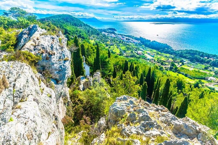 Private Plitvice Lakes Day Tour from Split with Zagreb Drop-Off photo 4
