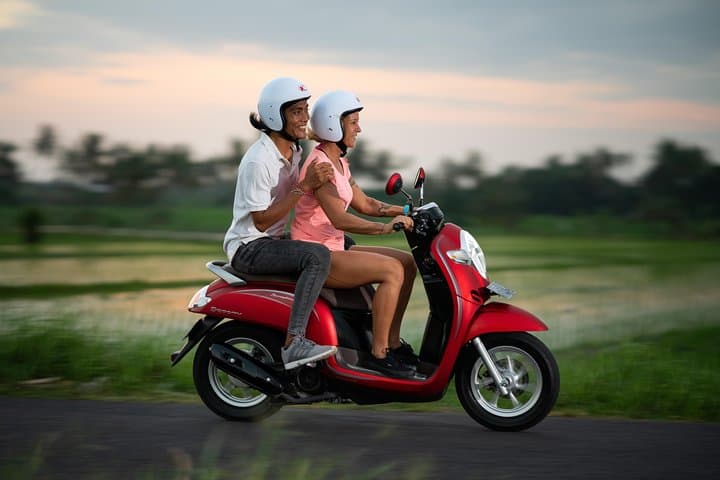 Canggu Scooter Lessons: Learn to Ride Bali's Roads with Confidence