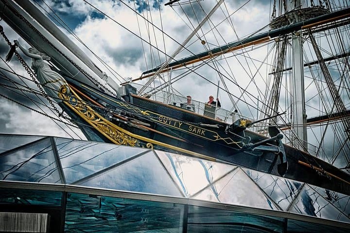 Private Greenwich Sightseeing Tour: Observatory, Cutty Sark & Eltham Palace photo 2