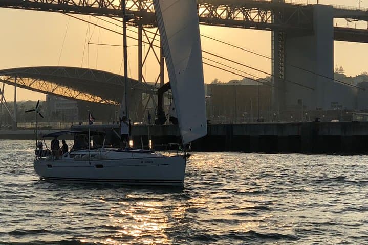 Private Two-Hour Tagus Sailing Cruise — Lisbon River Views & Landmarks photo 2