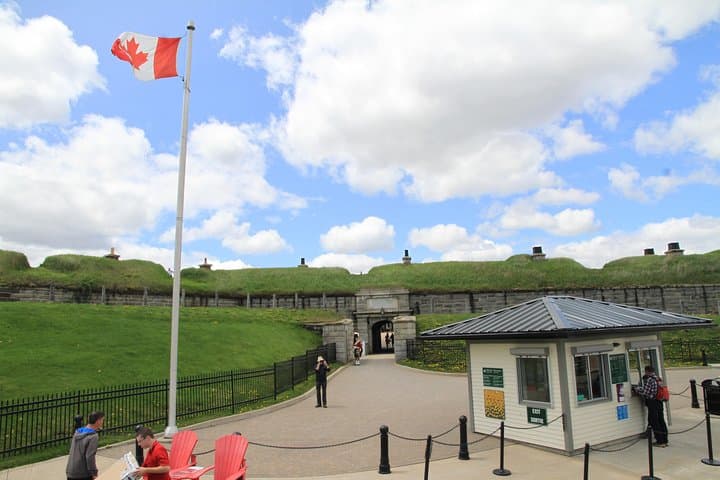 Halifax Harbour Hopper: Amphibious Land-and-Sea Sightseeing Tour photo 3
