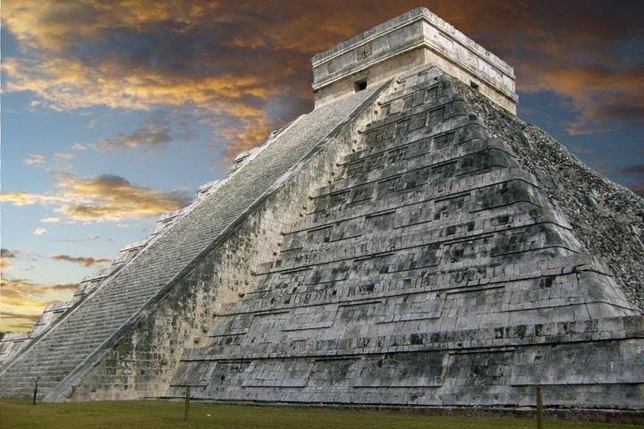 Private Chichen Itza Tour from Mérida — Kukulcán, Cenote Ik Kil & Yucatecan Lunch photo 4
