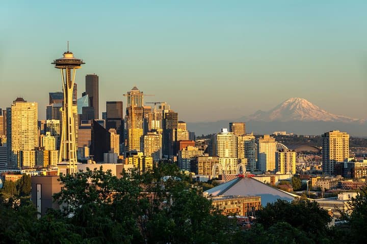 Private Seattle City Highlights Tour: Pike Place, Space Needle & Ballard Locks photo 3