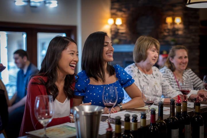 Private Snoqualmie Falls and Woodinville Wine Tour from Seattle — Day Trip Guide photo 1