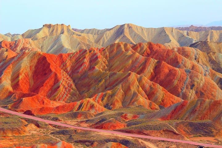 Bullet-Train Day Trip from Lanzhou to Zhangye Danxia Geopark & Dafo Temple photo 2