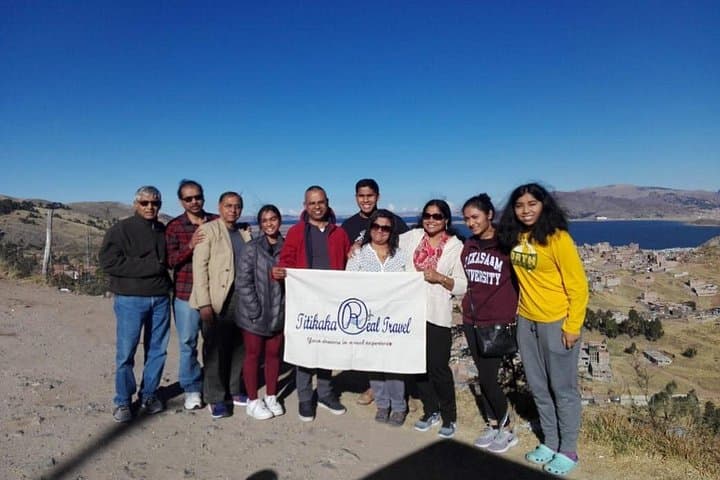 Uros Floating Islands Tour: Lake Titicaca Totora Islands & Reed-Boat Ride photo 3
