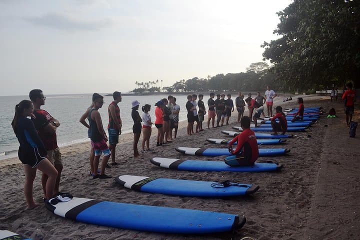 Senggigi Surf School: Beginner Group Lessons on Lombok's West Coast
