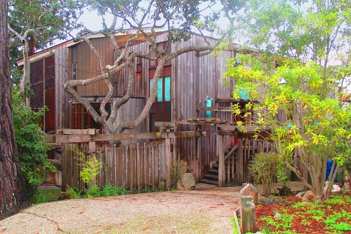 Off the Beaten Path in Carmel-by-the-Sea: Self-Guided Walking Audio Tour