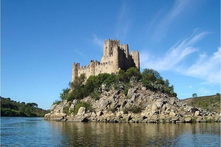 Knights Templar Secrets: Private Tour to Tomar, Almourol & Castelo de Bode photo 3