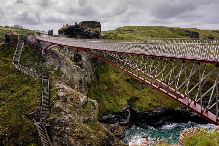 Doc Martin & King Arthur Cornwall Tour — Tintagel, Port Isaac, and Coastal Views photo 2