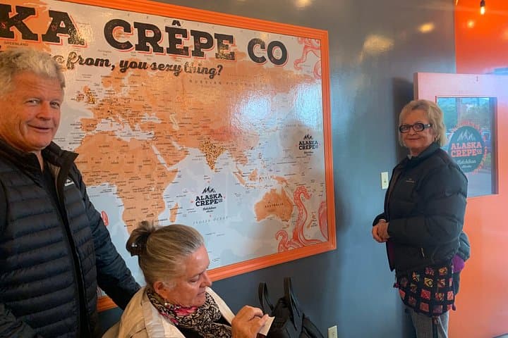 Creek Street Private Walking Tour — Ketchikan Shops, History & Crepe Tasting photo 1