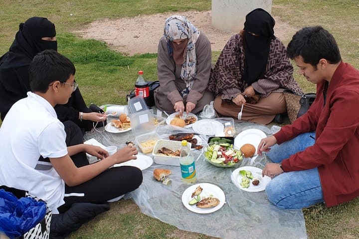 Halal-Friendly Cape Town: Table Mountain, Penguins & Cape Peninsula — 6-Day Muslim Tour photo 3